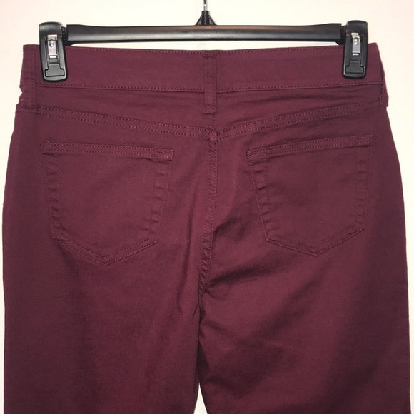 St. John’s Bay Straight Leg Pants Size 10PS - Picture 5 of 9
